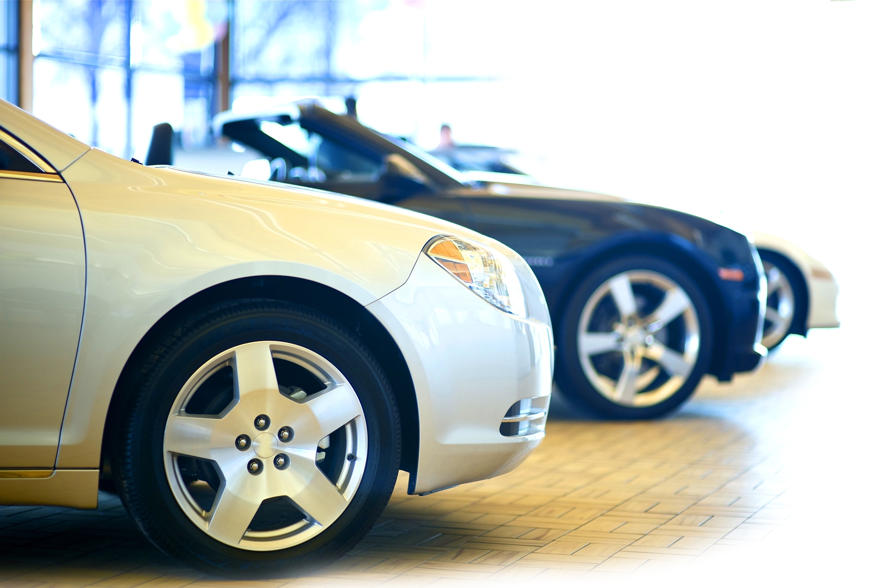 Responsive Inventory Management for Car Dealers